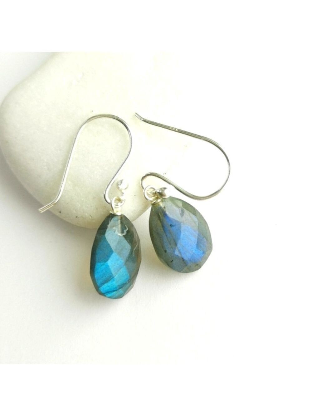 Sterling silver labradorite dangle drop earrings 🆕